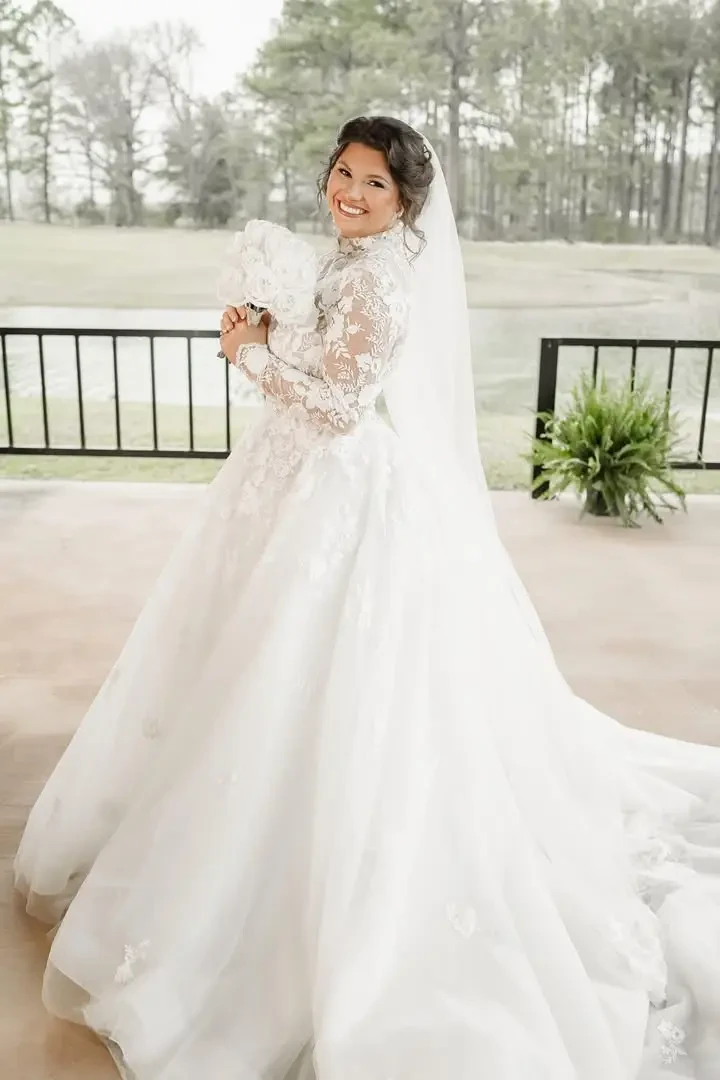 Gallery Image #slidesGrid24